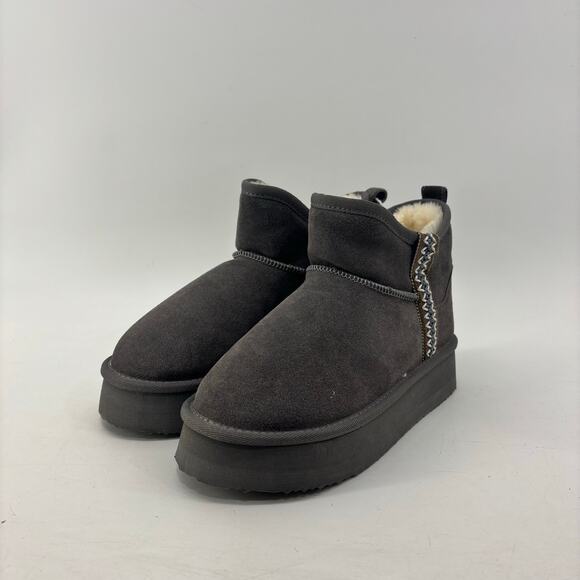 Unbranded Shoes - Women’s Suede Booties Size 7 Gray Genuine Leather Winter Comfort